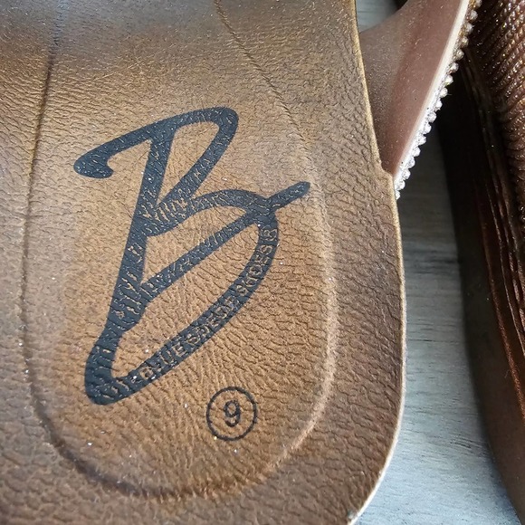 Blue Suede Shoes Womens Size 9 Brown Glitter Shimmer Open Toe Casual - Picture 6 of 7